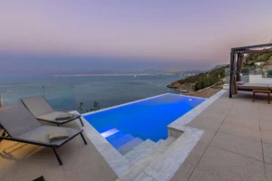 Two-Bedroom Villa - Euphoria Villa (31)